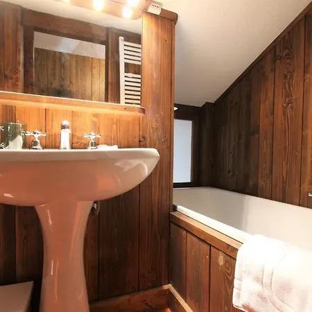 Hostdomus - Le Cave Du Roi Apartment