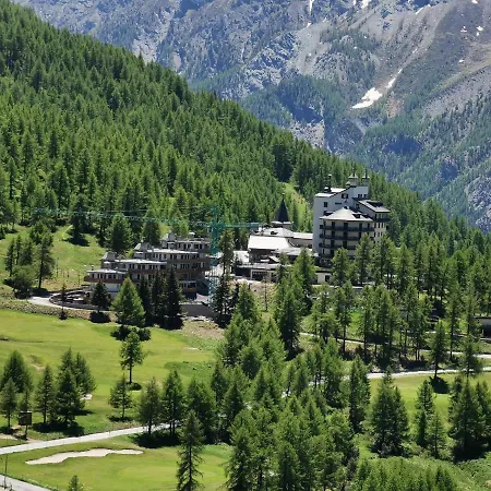 Hostdomus - Le Cave Du Roi Apartment Sestriere