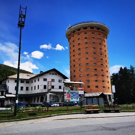 Hostdomus - Le Cave Du Roi * Sestriere